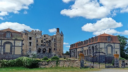 Le château de Chazeron