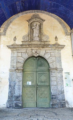 Chapelle de Pouey Laün