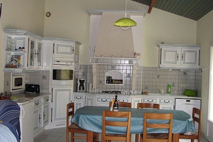 LOCATION DE VACANCES POUR 6 PERSONNES À SAINT-MICHEL-CHEF-CHEF