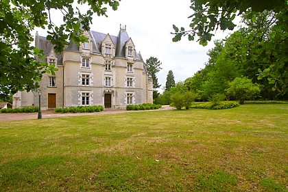 Le Château de Périgny