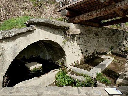Lavoir de Neffes