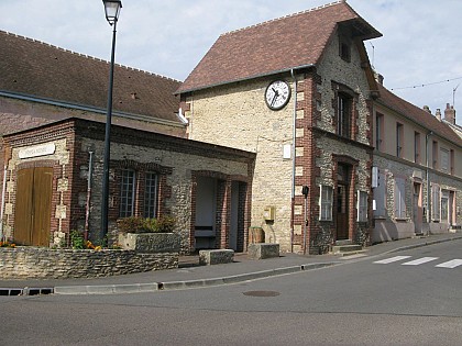 Fourges - Ecole