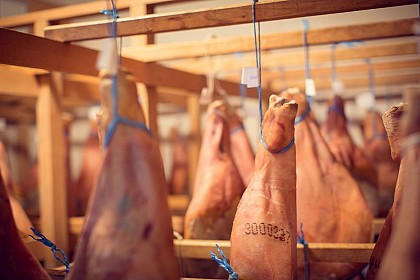 Pierre Ibaialde Artisan du jambon à Bayonne