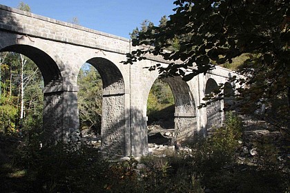 Aqueduc du torrent d'Ancelle