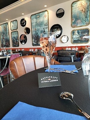 Restaurant Hall Lacroix