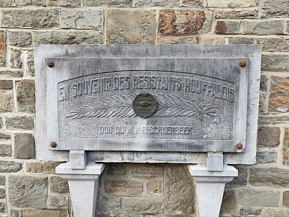 Plaque aux résistants houffalois