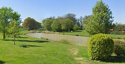 Aire de pique nique - Saint-Laurent-de-Jourdes