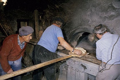 Villar d’Arène communal oven
