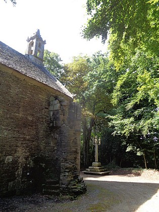 Chapelle Notre-Dame de la Croix à Loqueffret