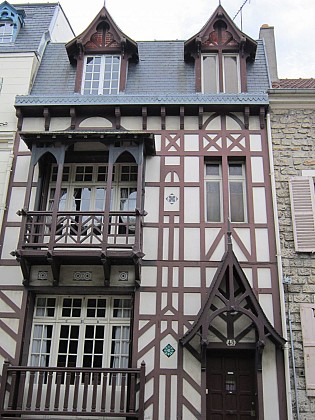 Poissy, maisons de villégiature