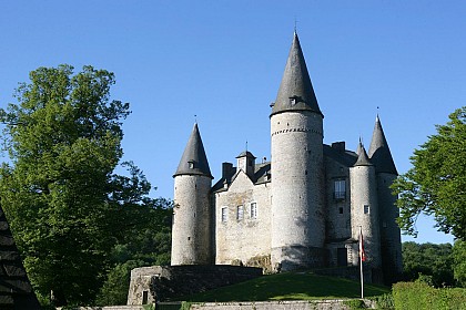 Le château de Vêves