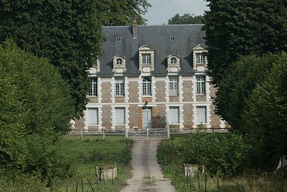 Château de Saint-Jean d'Asnières (propriété privée)