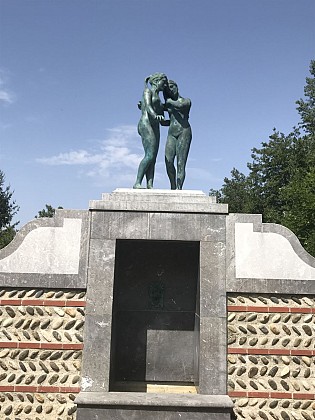 Statue Les Nymphes de l'Adour