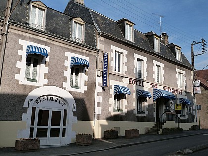 Les Voyageurs Restaurant