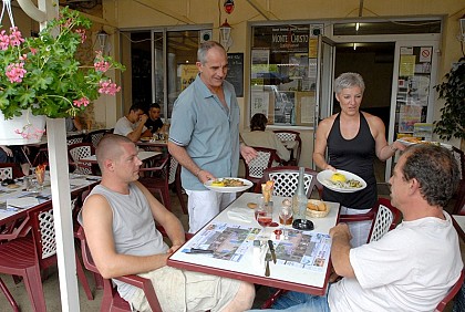 Chez Gégène