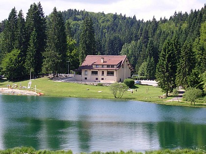 Lac Genin service area for caper vans