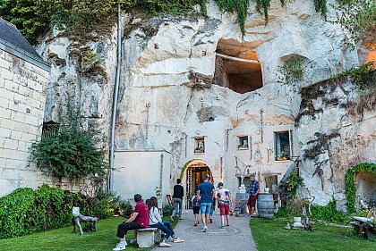 Turquant, Village Métiers d'Art en troglo