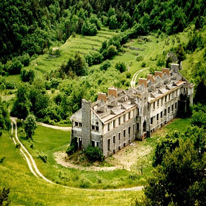 Barracks of the Col de Brouis