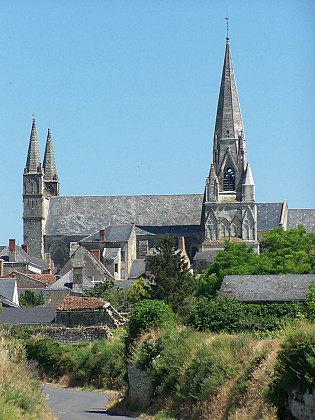 Collégiale du Puy-Notre-Dame
