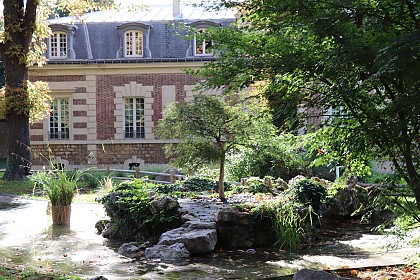 The Parc des Sophoras at Montesson