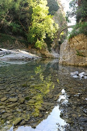 Vasque naturelle Bain du Sémite