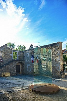 La cour de la ferme Albert