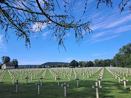 Cimetière militaire franco-britannique (1939-1945)
