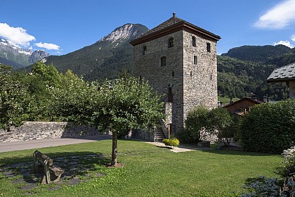 Tour Sarrazine, musée
