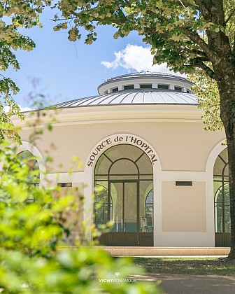Hôpital spring pavilion