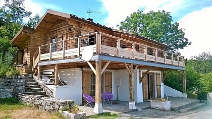 Le Chalet Jamaé à Catray