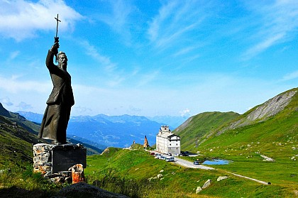 The "Hospice of Petit Saint-Bernard" (accomodation and catering)