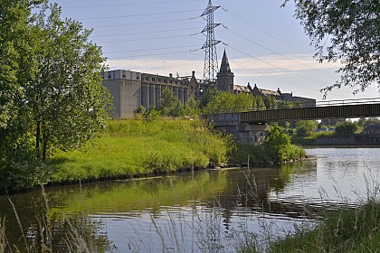Les Grands Moulins de Paris