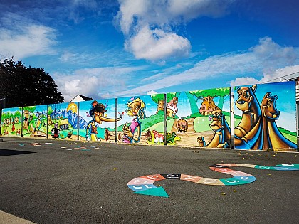 Fresque signée Logick, Pi80 et Opoil - 2017