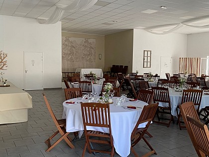 Salle de Réception et Gite "Aux Instants Partagés"