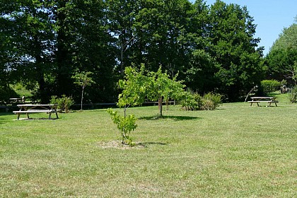 Aire de Pique Nique > Rue du pont