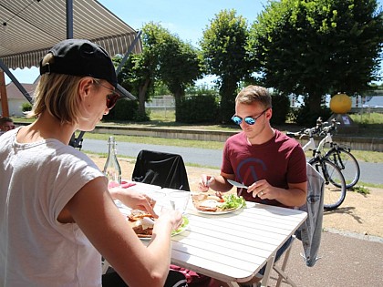 Les Tables de la Gare