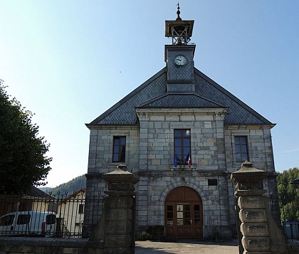 Chaux-des-Crotenay Town hall