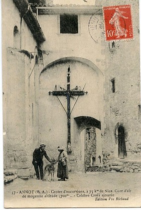 La place de l'église