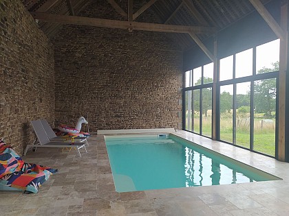 LE LOGIS DES VALLÉES, 6/7 PERS AVEC PISCINE ET SAUNA