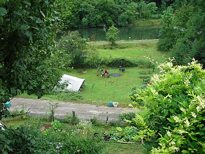 Camping chez l'habitant - La Maison Imparfaite