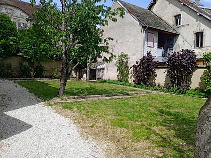 Meublés et Gîtes - Villa Douce Loue