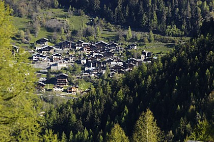 The hamlets of Le Miroir and La Masure and the Chapelle Ste Brigide