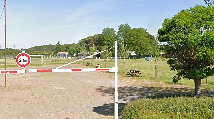 Aire de pique nique - Stade de Le Vigeant