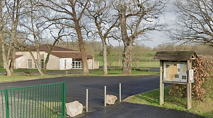 Aire de pique nique - Stade de Liglet