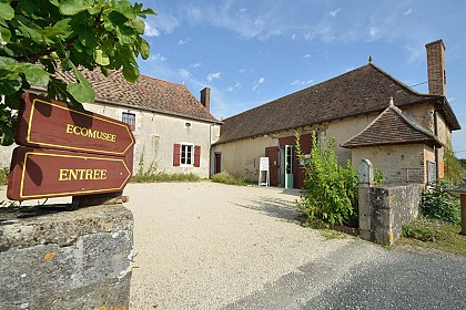 Aire de pique nique - Écomusée du Montmorillonnais