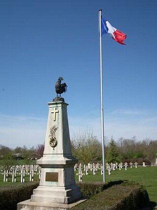Cimetière militaire de Revigny