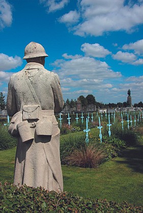 Carré militaire du cimetière d'Arras