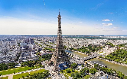 Eiffel Tower Guided Tour by Elevator: Summit or Second Floor