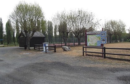 Aire de services - camping-cars à Savigny-sur-Braye