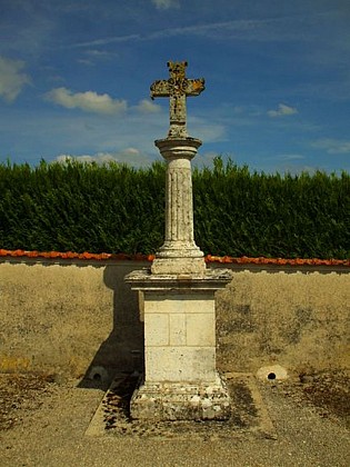Croix monumentale
